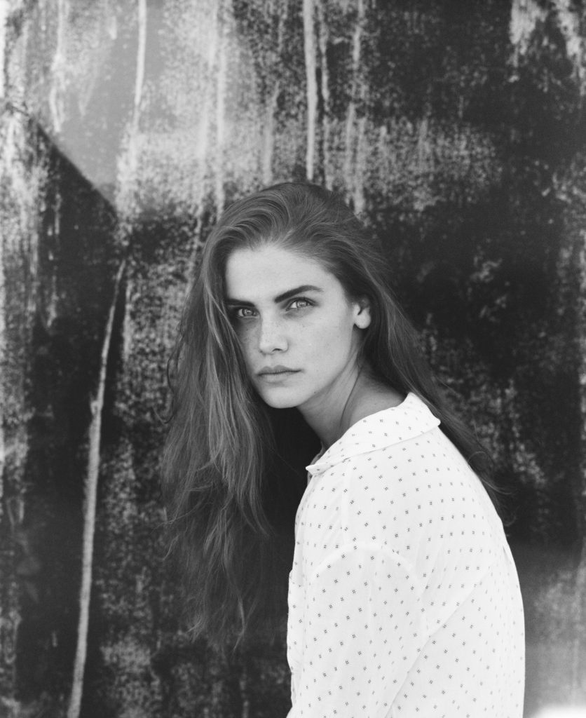 000024360008 836x1024 - EXCEPTIONAL