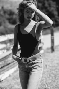 20190410 ella dieke ebbinge look 02 489 200x300 - 20190410-ella-dieke-ebbinge-look-02-489